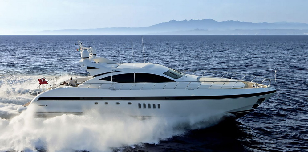 Motor yacht KAWAI hero shot on water