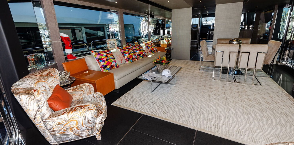 Motor Yacht MIRKA Main Deck Saloon