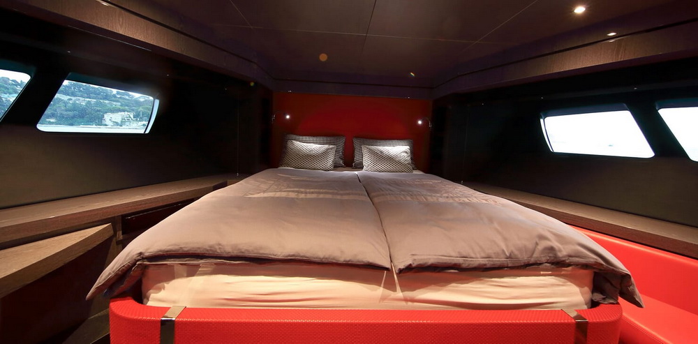 Motor Yacht MIRKA Full Beam Guest Double Stateroom