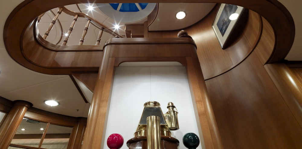 Motor Yacht Spada interior design