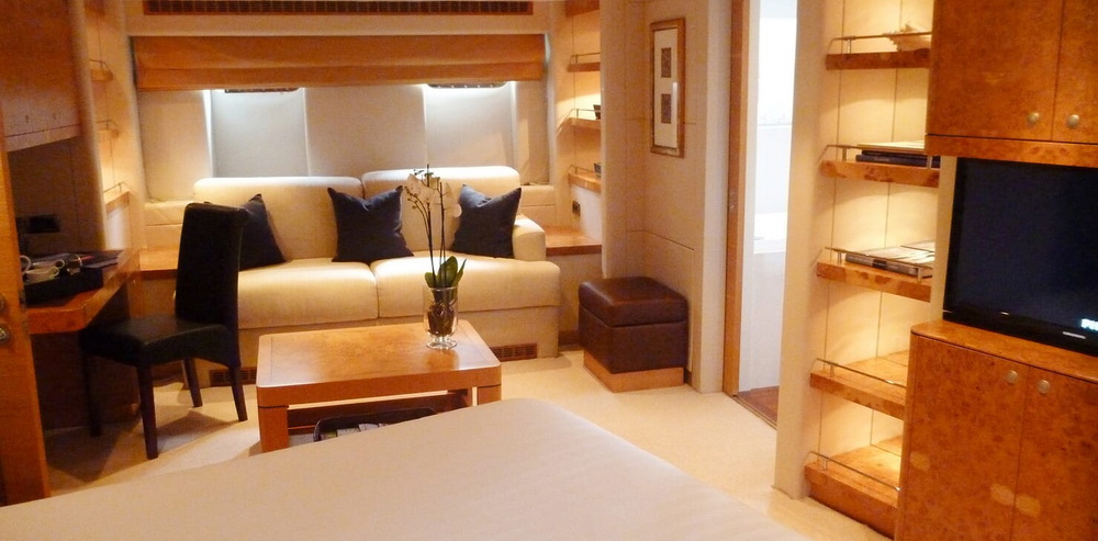 Sailing Yacht Sunny Hill stateroom