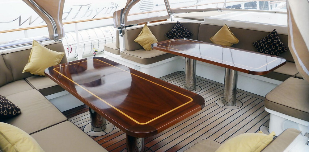 Sailing Yacht Sunny Hill cockpit