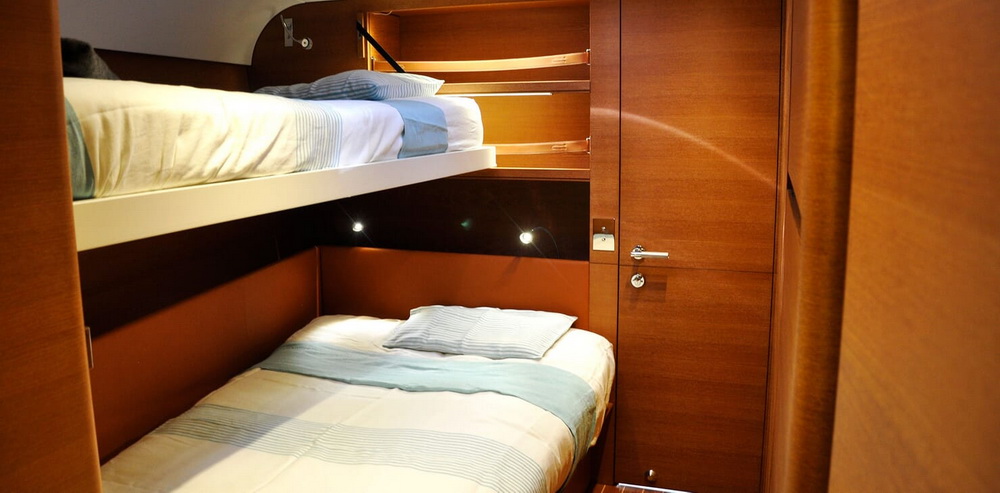 Sailing Yacht SWAN 80-102 SAPMA Twin Guest Stateroom