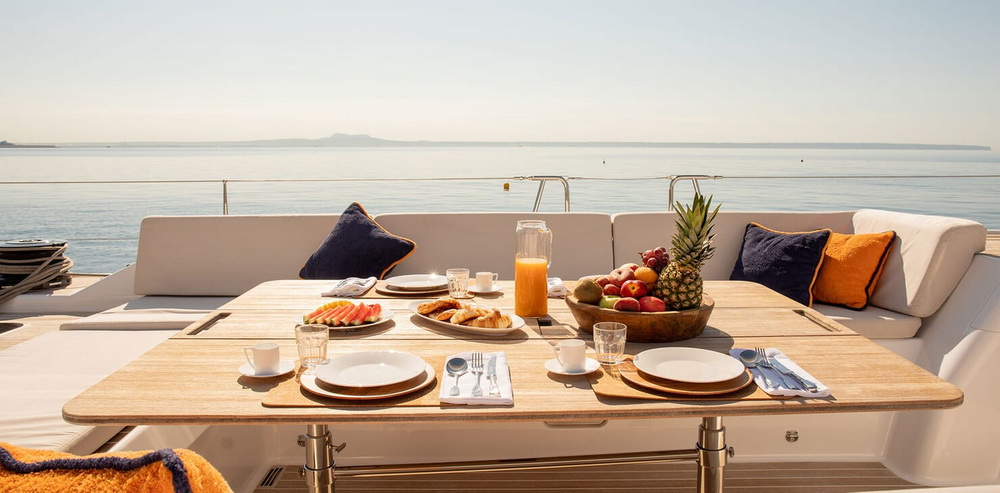 Sailing Yacht SWAN 80-102 SAPMA Side On Deck Dining Table