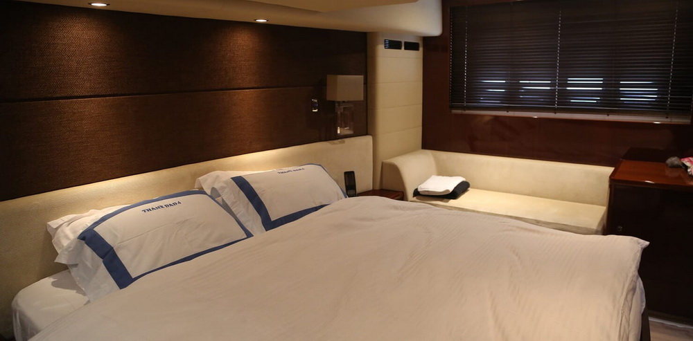 Motor Yacht Thanx Dad 4 Master Stateroom