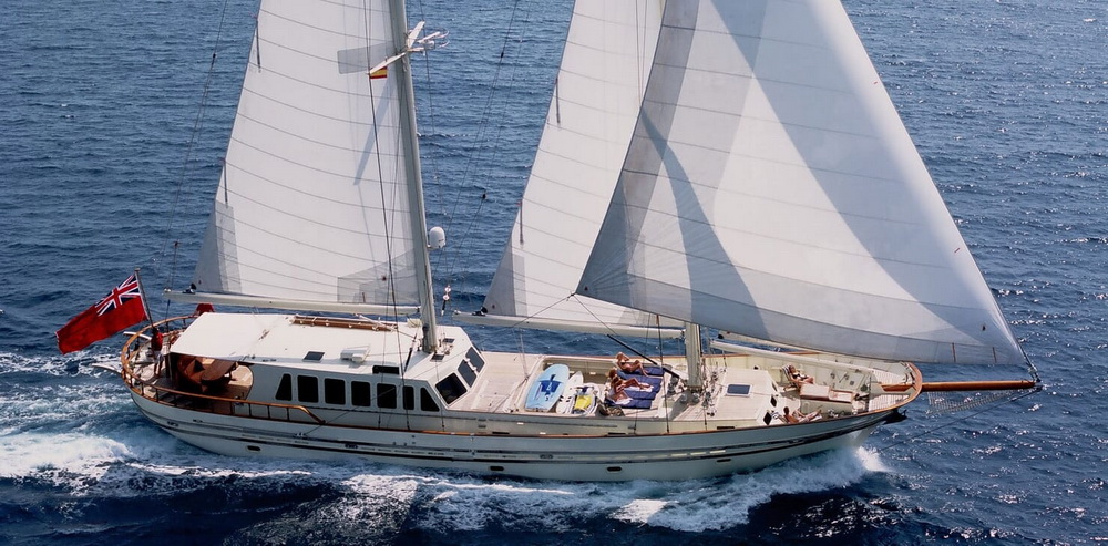 Sailing Yacht TIGERLILY OF CORNWALL Underway