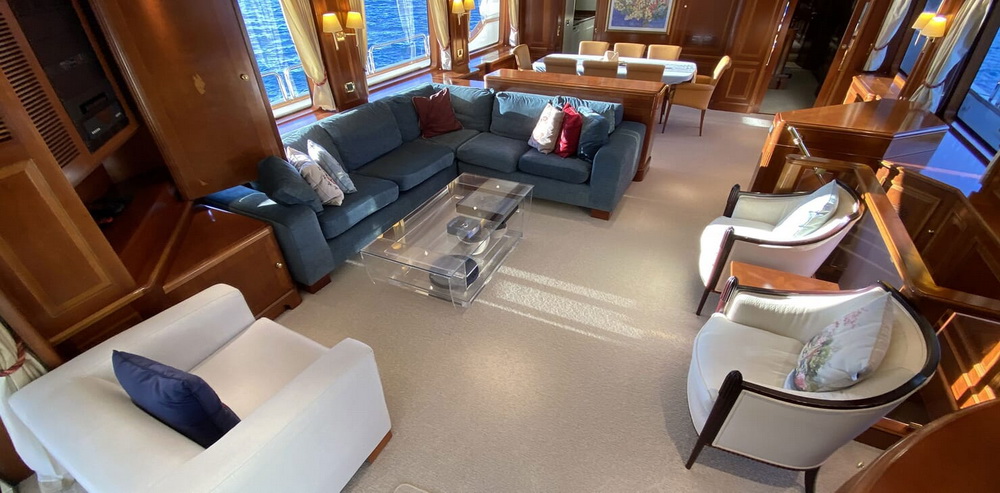Motor Yacht TURK'S Main Deck Salon