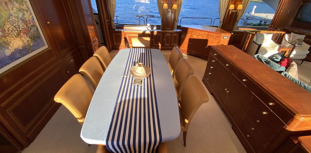 Motor Yacht TURK'S Dining Table
