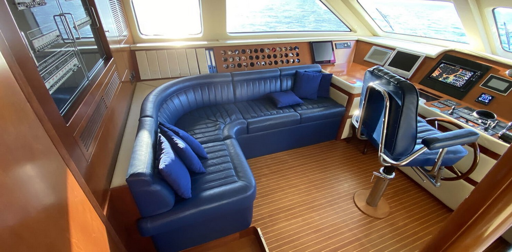 Motor Yacht TURK'S Wheelhouse