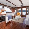 Motor Yacht VICEM 82 salon