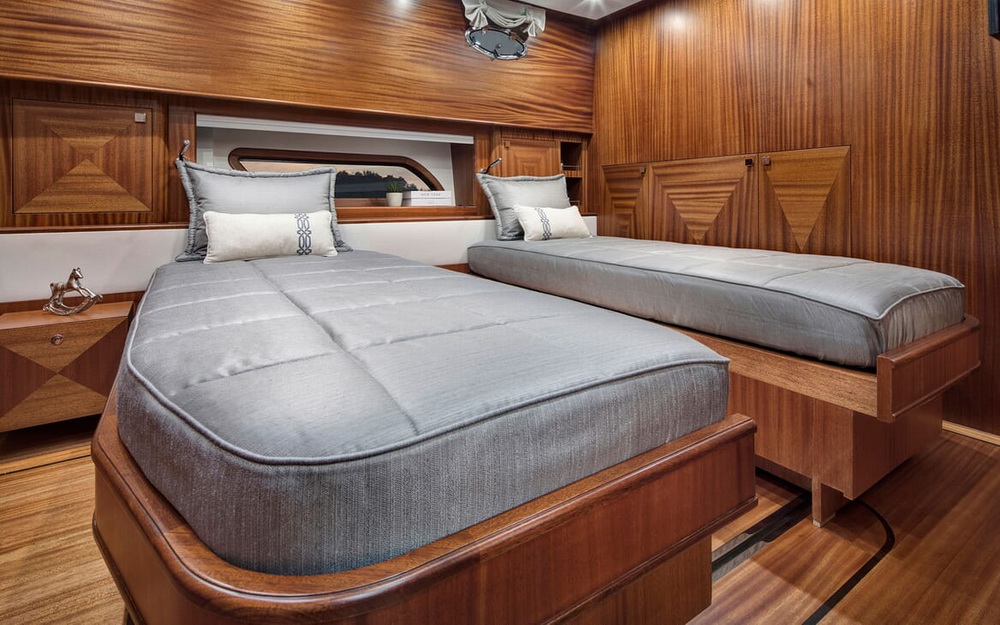 Motor Yacht VICEM 82 twin